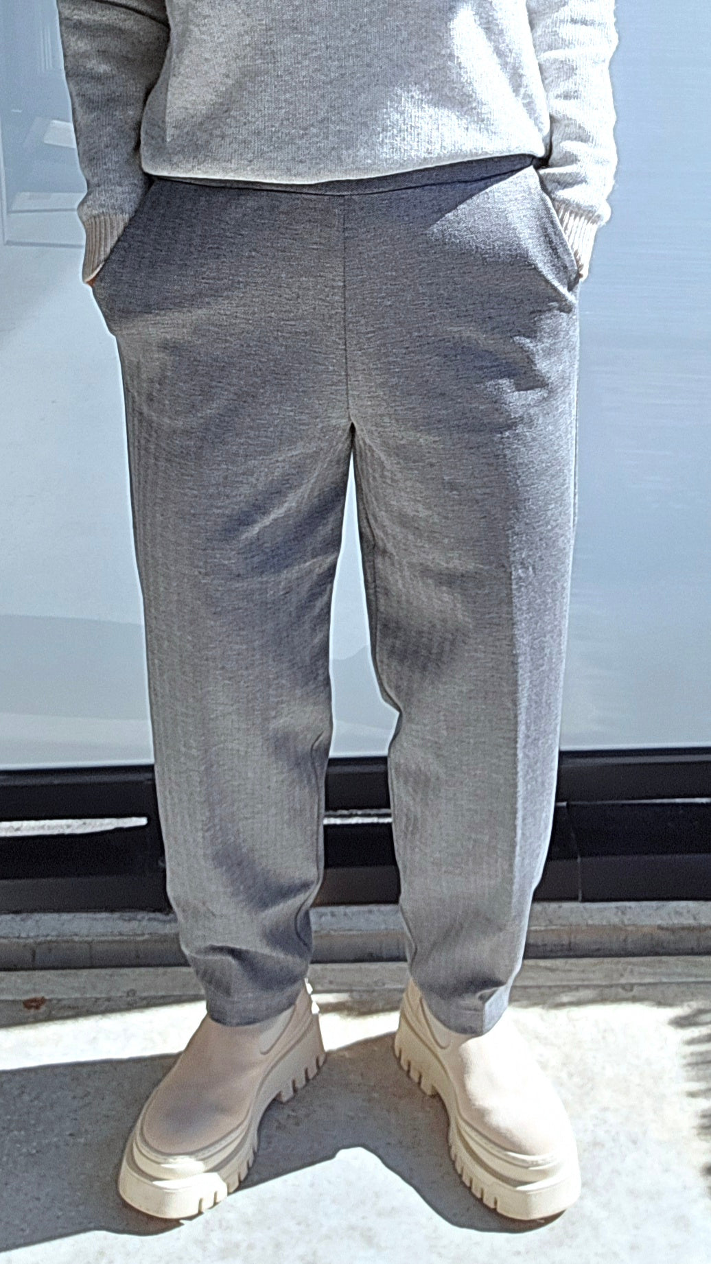 Viscose barrel pant grey