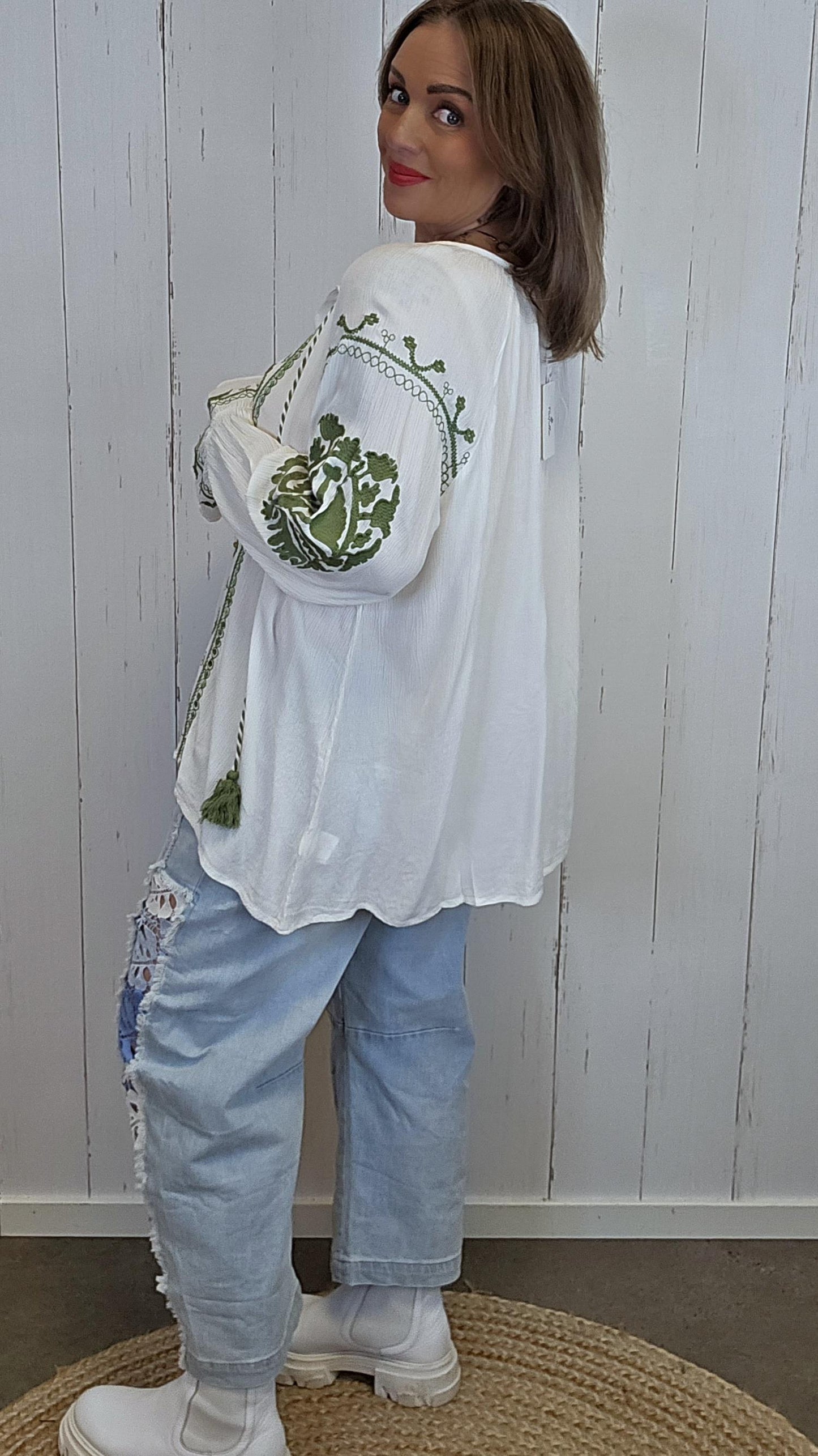 Elvira brodert bluse hvit