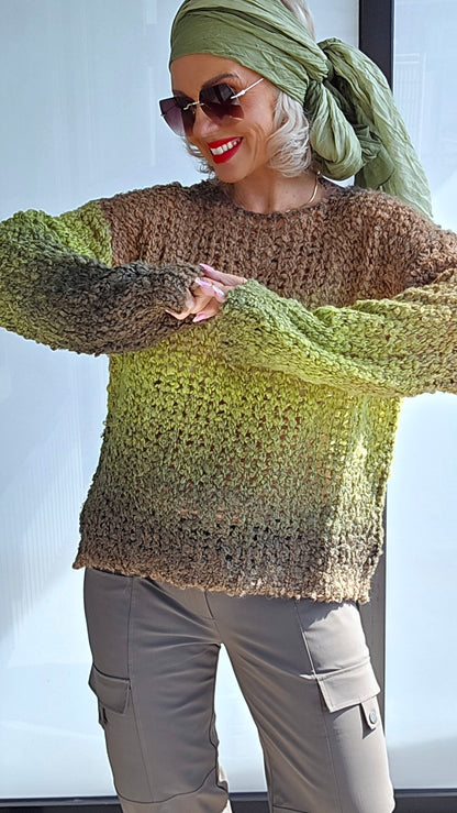 Cozy colour block pullover