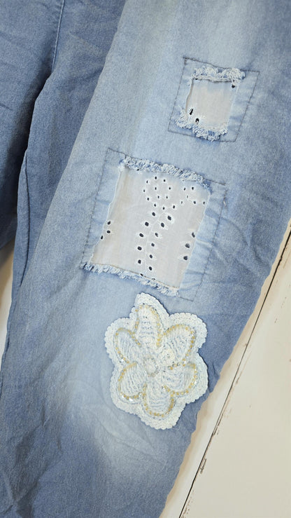 Vilde jeans med detaljer Lys blå