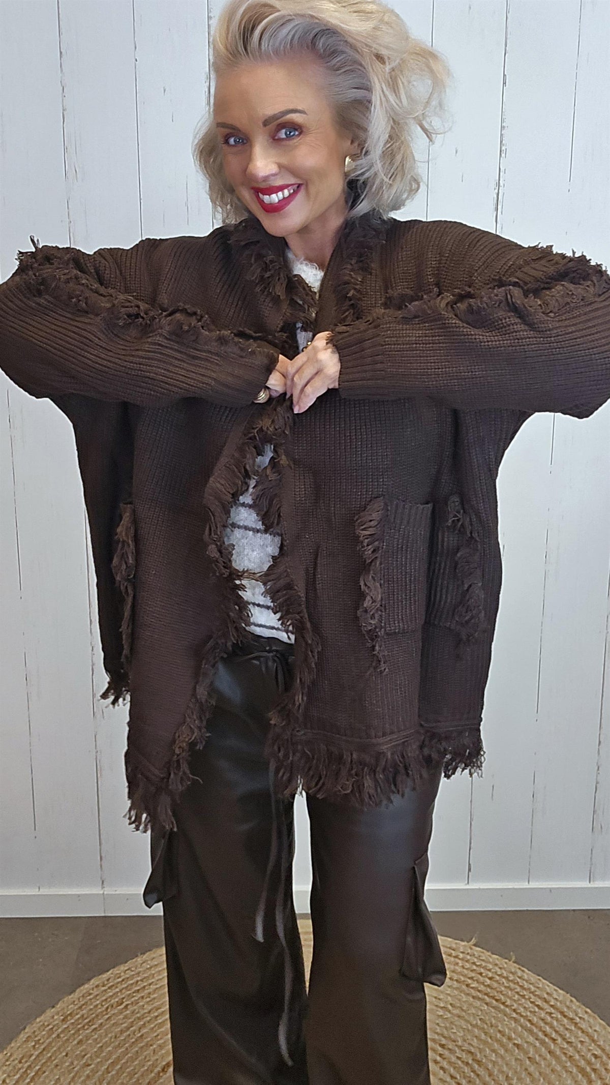 Wilma oversized strikkejakke brun