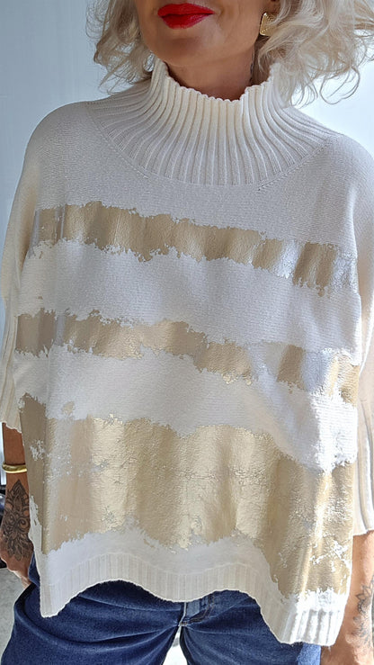 Pullover gold print