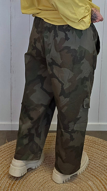 Isla camo cargobukse