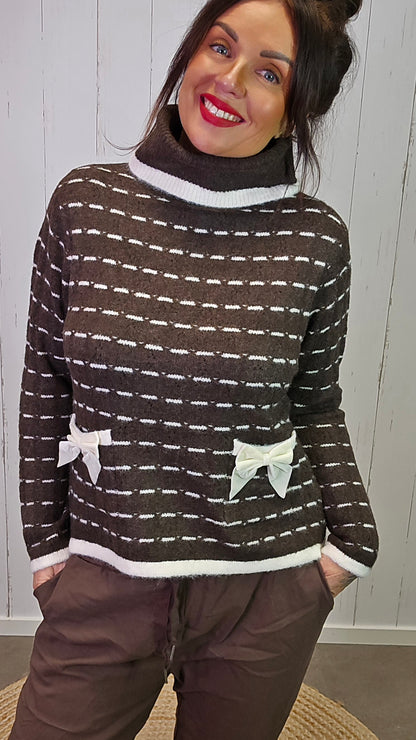 Amalie stripet høyhalset genser