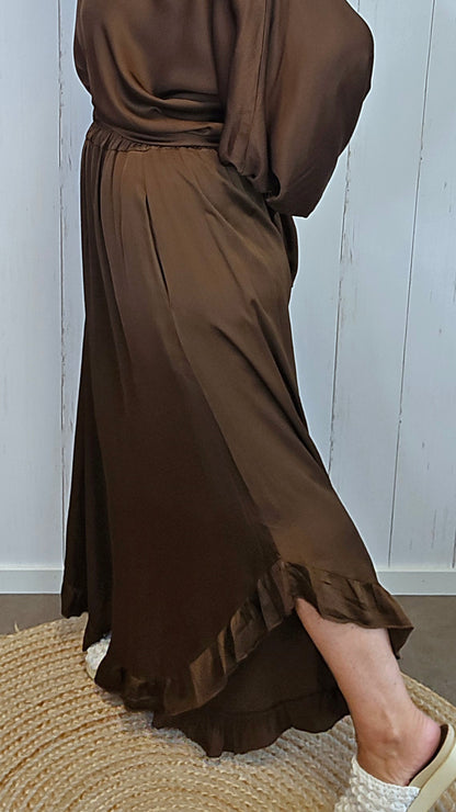 Bukse med volanger gyllen brun