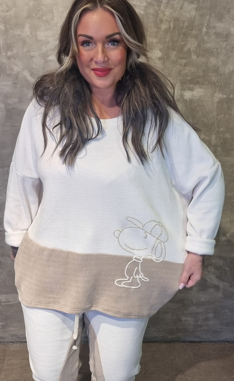 Baggy Snoopy Sweater