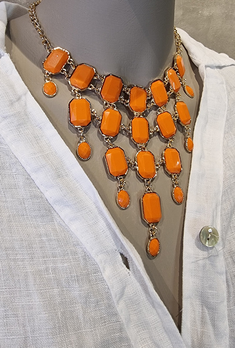 Ida Necklace With Earings Orange