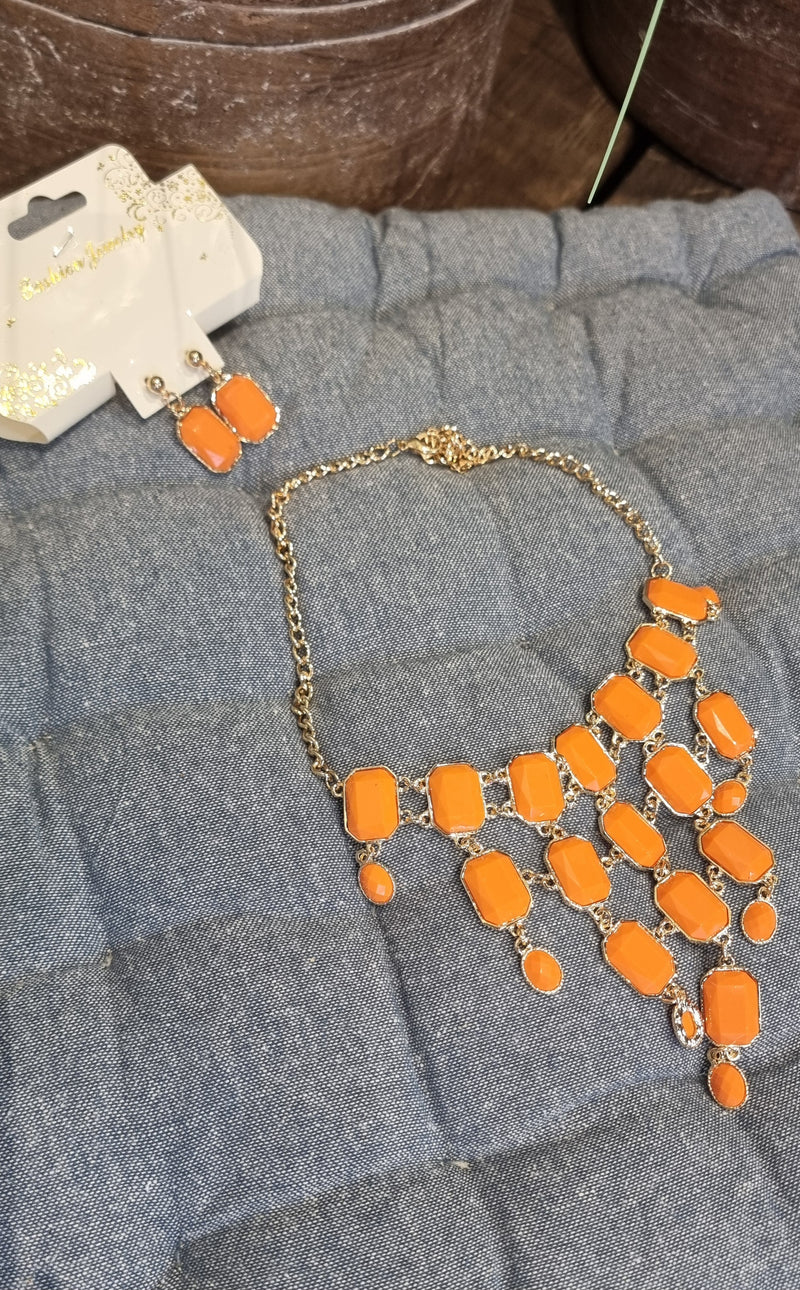 Ida Necklace With Earings Orange