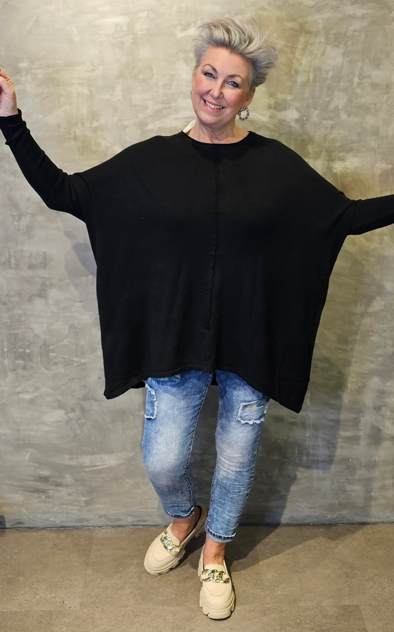 Cindy Long Sweater Black