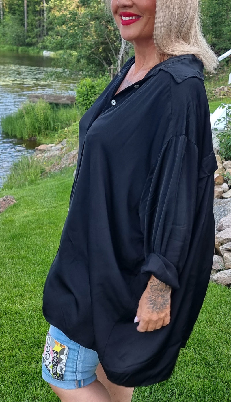 Amalie Baggy Shirt Black