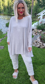 Tanja Baggy Sweater Sand