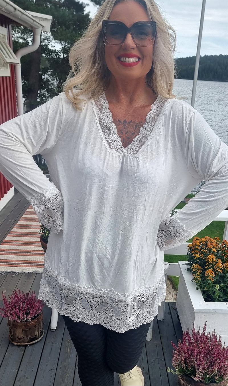 Frenchy Lace Top Creme