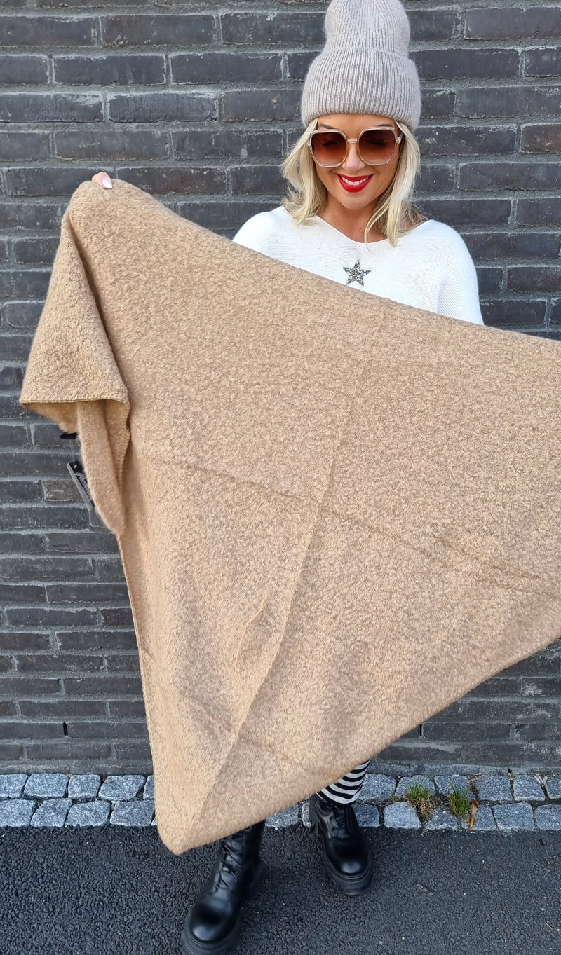 Kajsa Scarf Camel