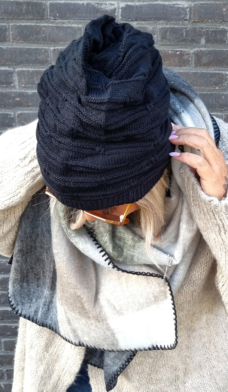 Tyra Beanie Black