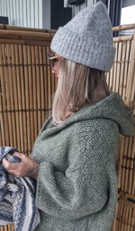 Sabrina Beanie Grey