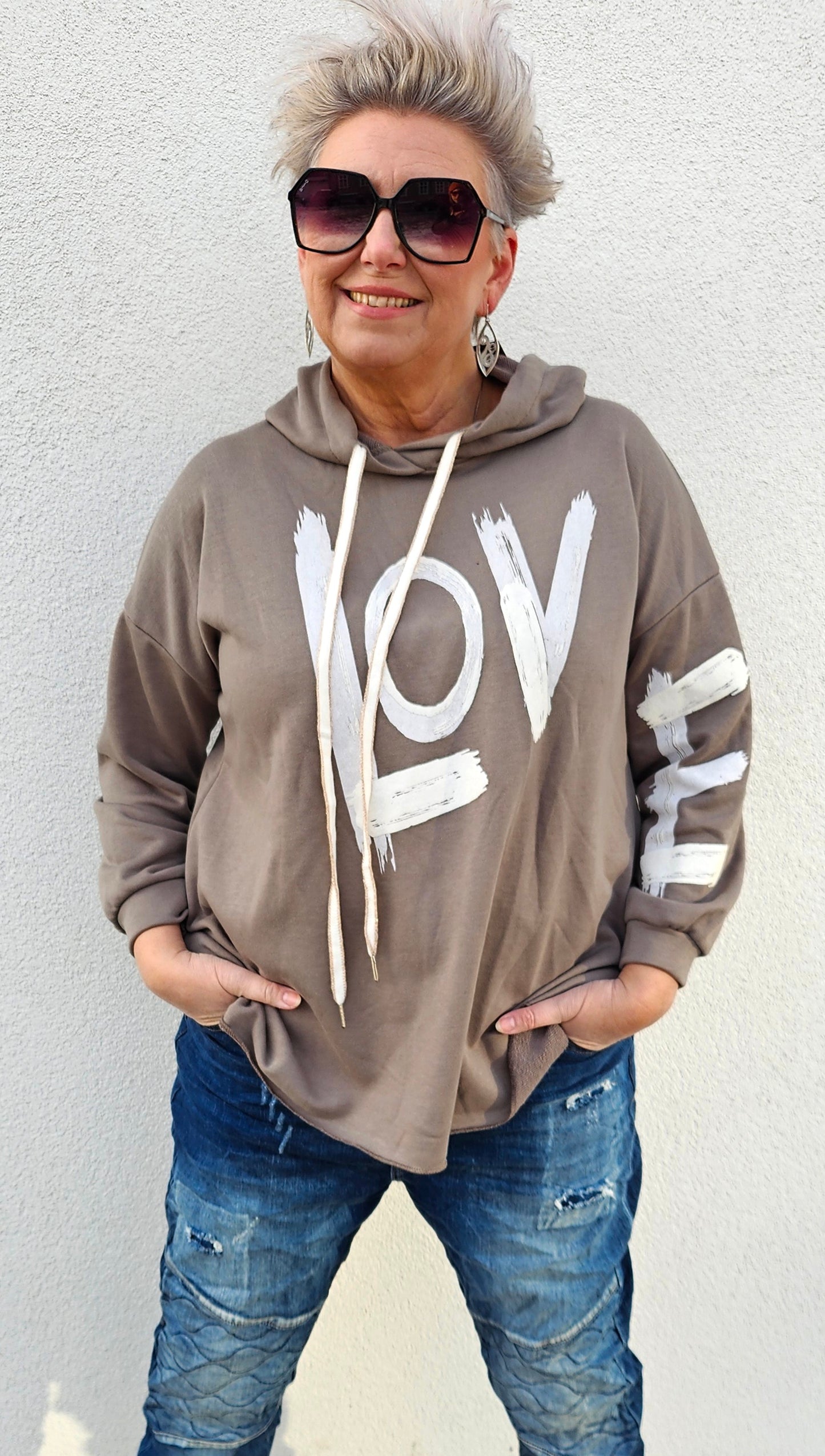 Love Hoodie Sweater Taupe