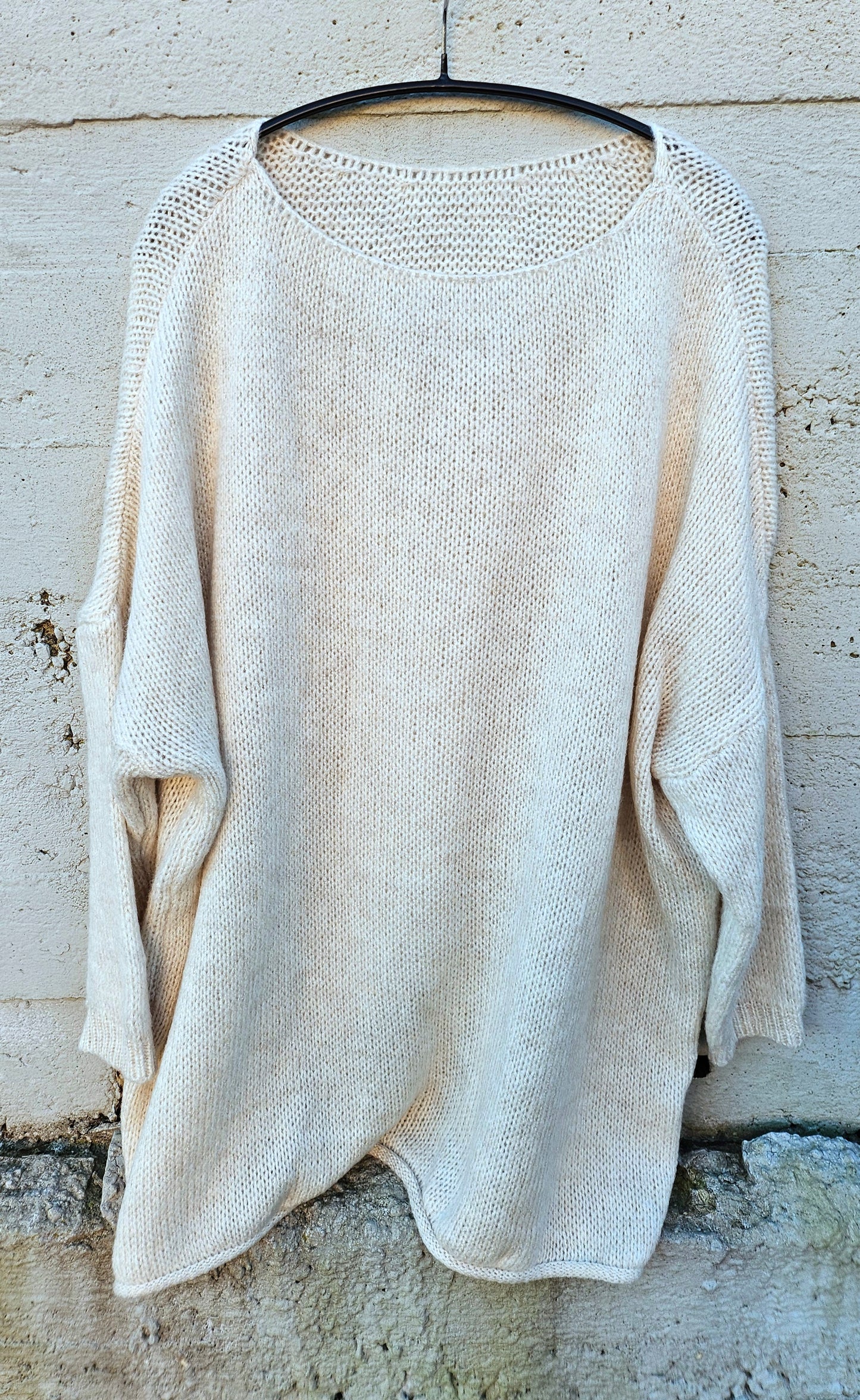 Ava Knitted Sweater Beige