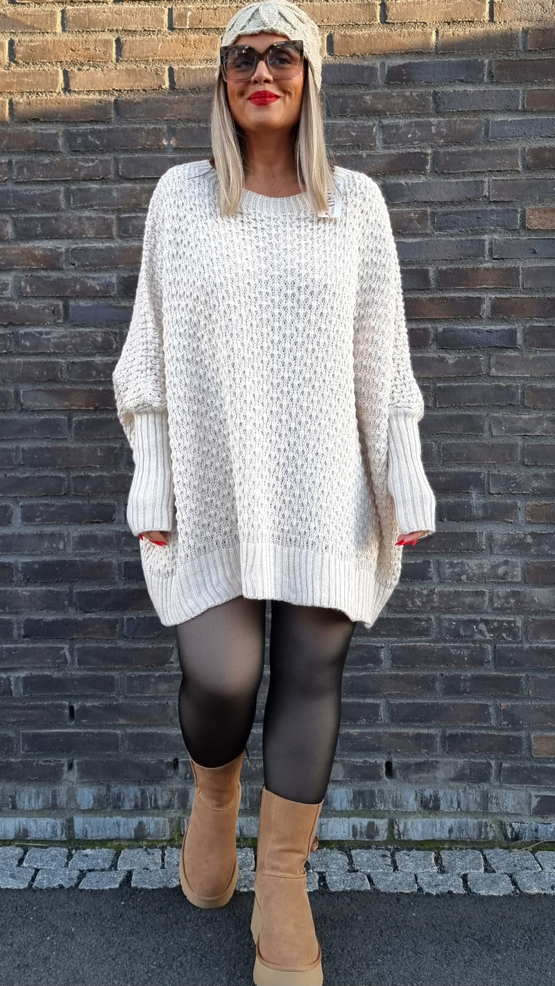 Inez Baggy Sweater Beige