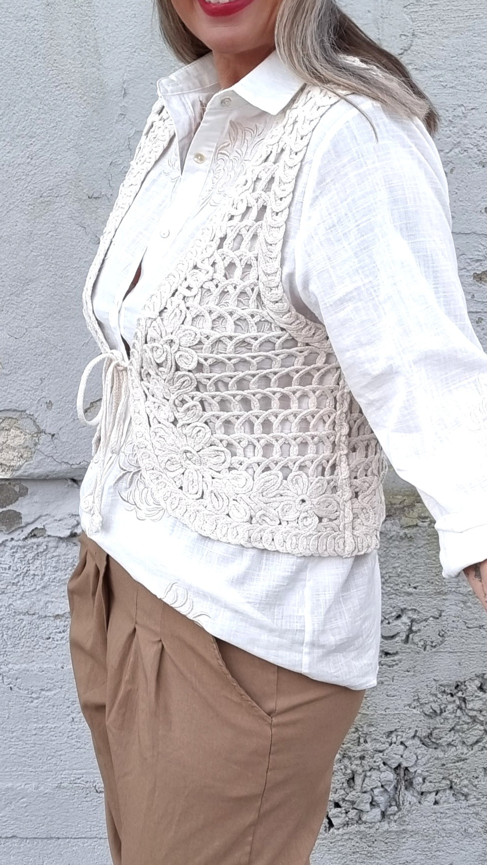 Miriam Crochet Waistcoat Sand