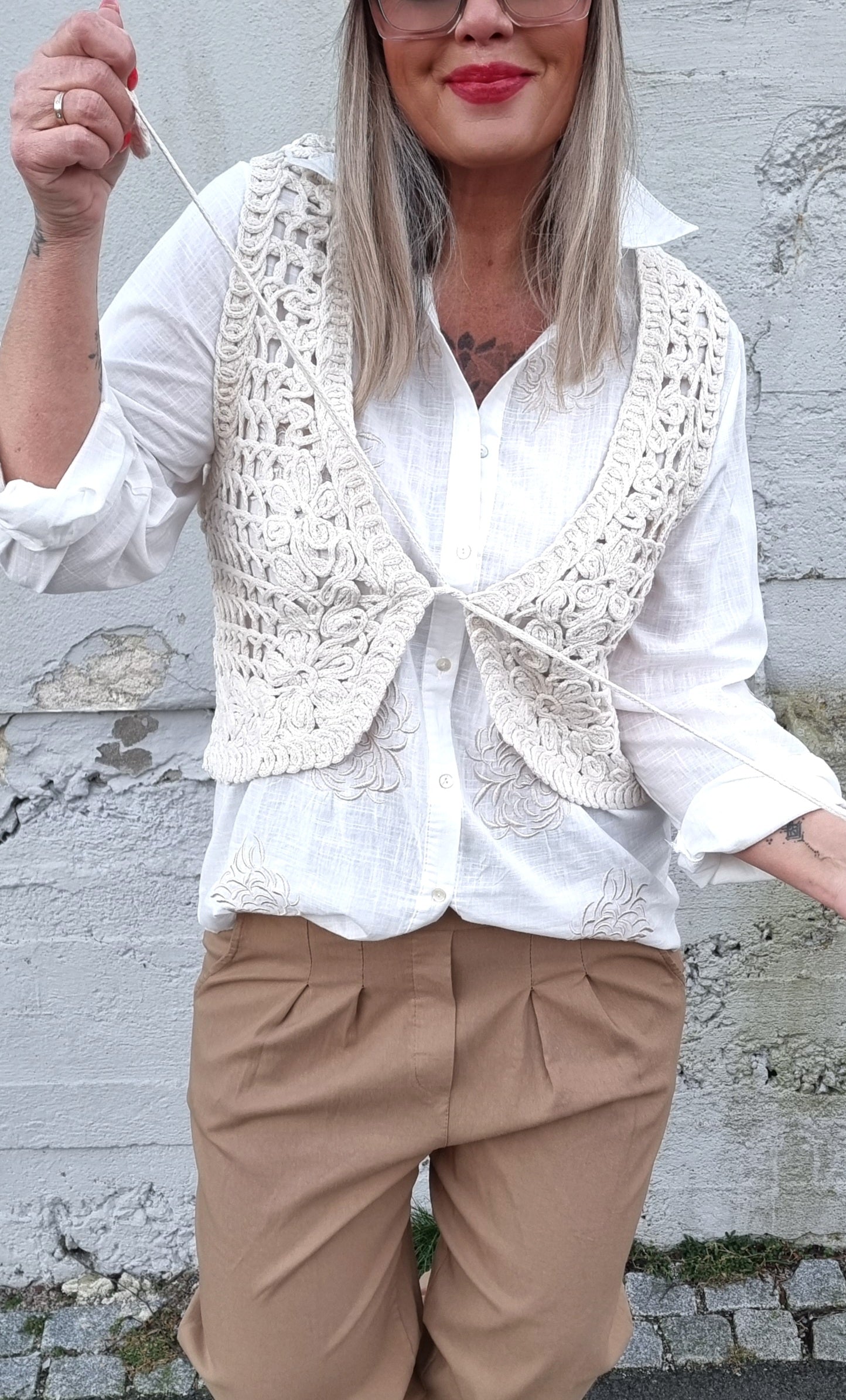 Miriam Crochet Waistcoat Sand