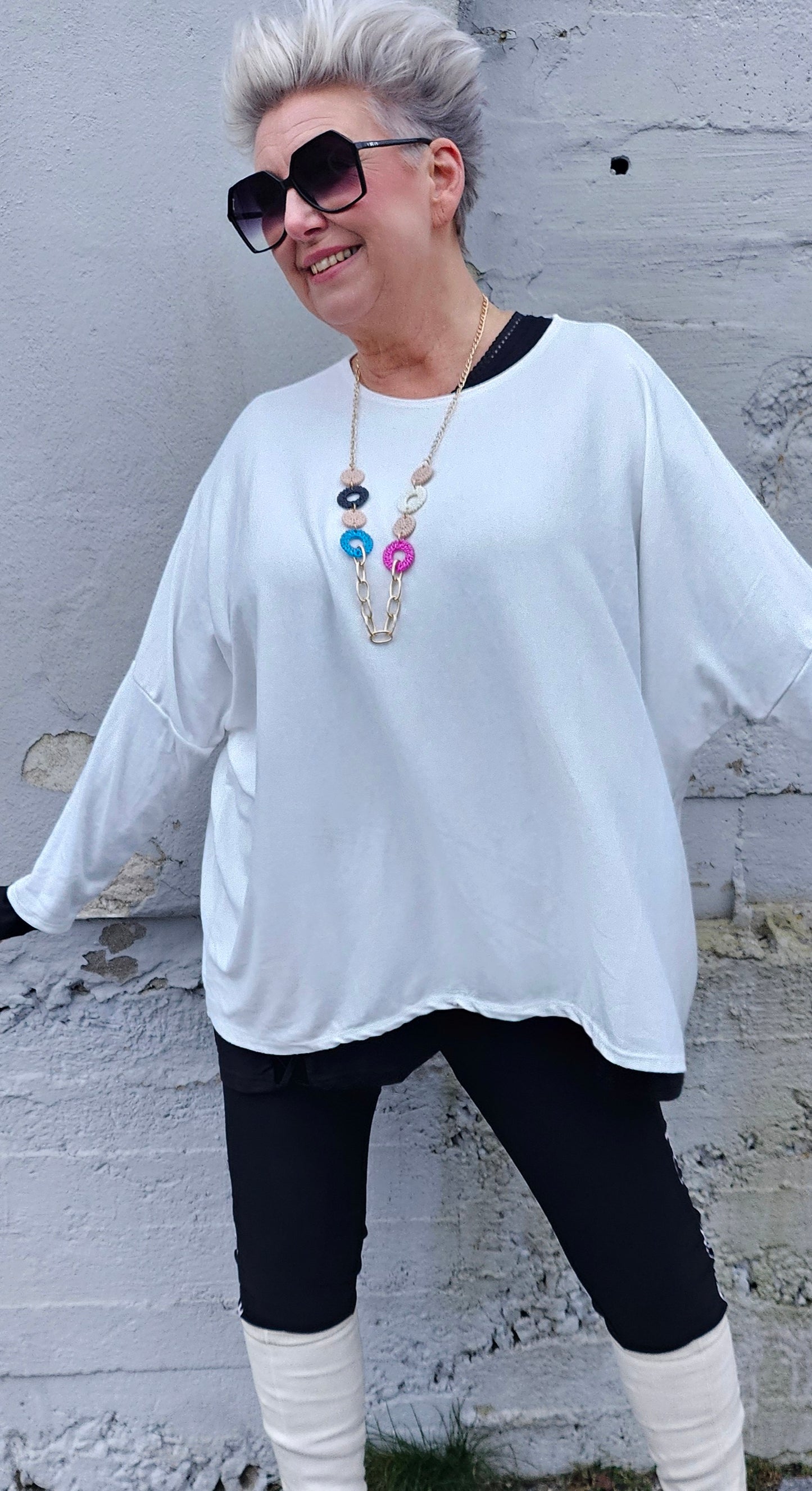 Mona Top With Necklace Creme