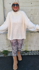 Knitted Sweater Creme