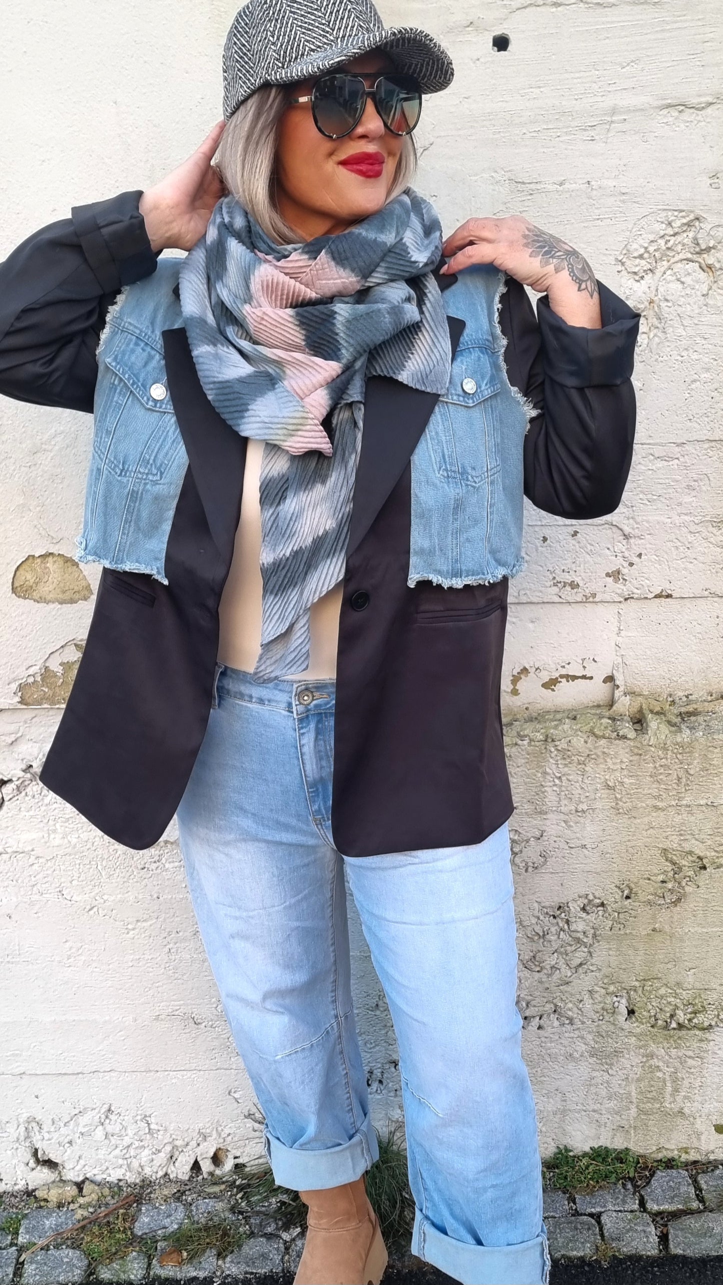 Clara Blazer With Denim