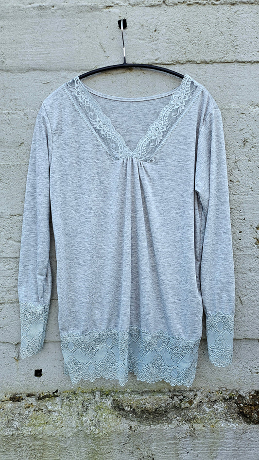 Vendela Lace Top Light Grey