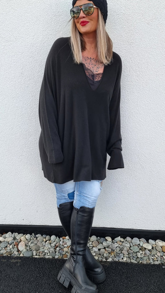 Emma V-neck Sweater Black