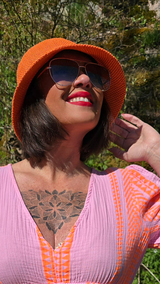 Tanja hatt orange