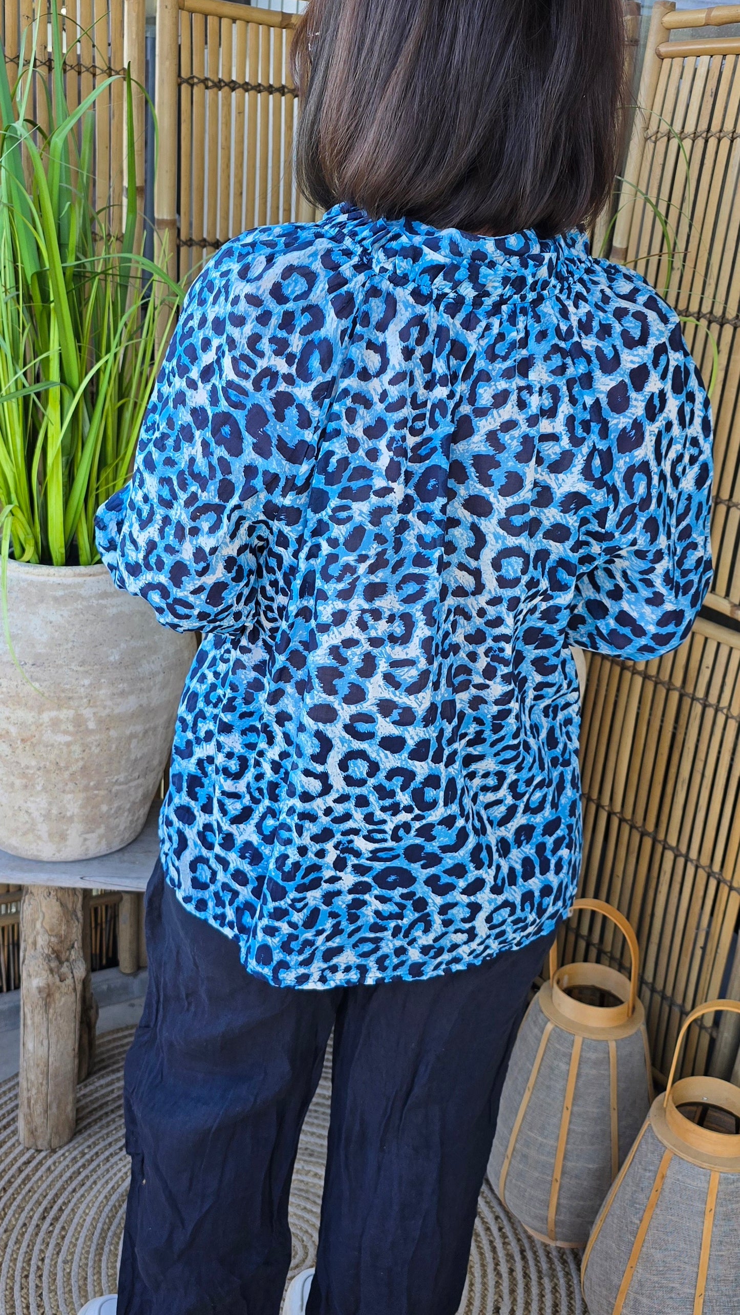 Hanna leo bomulls bluse blå