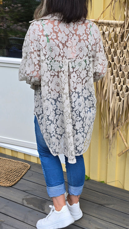 Dina blonde skjorte beige