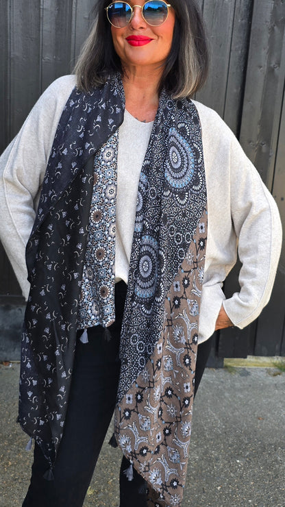 Leila skjerf svart