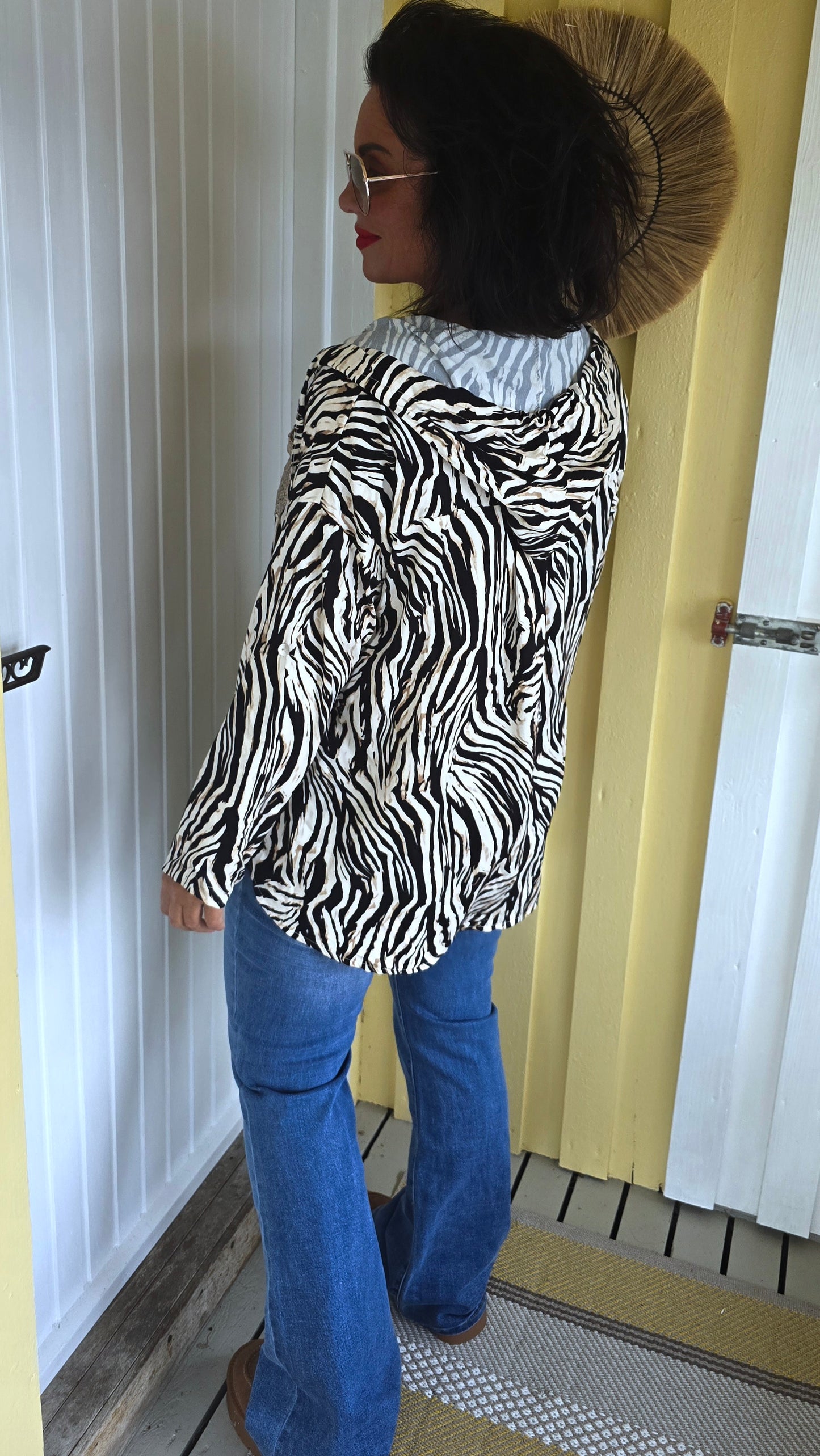 Aurora zebra hette bluse