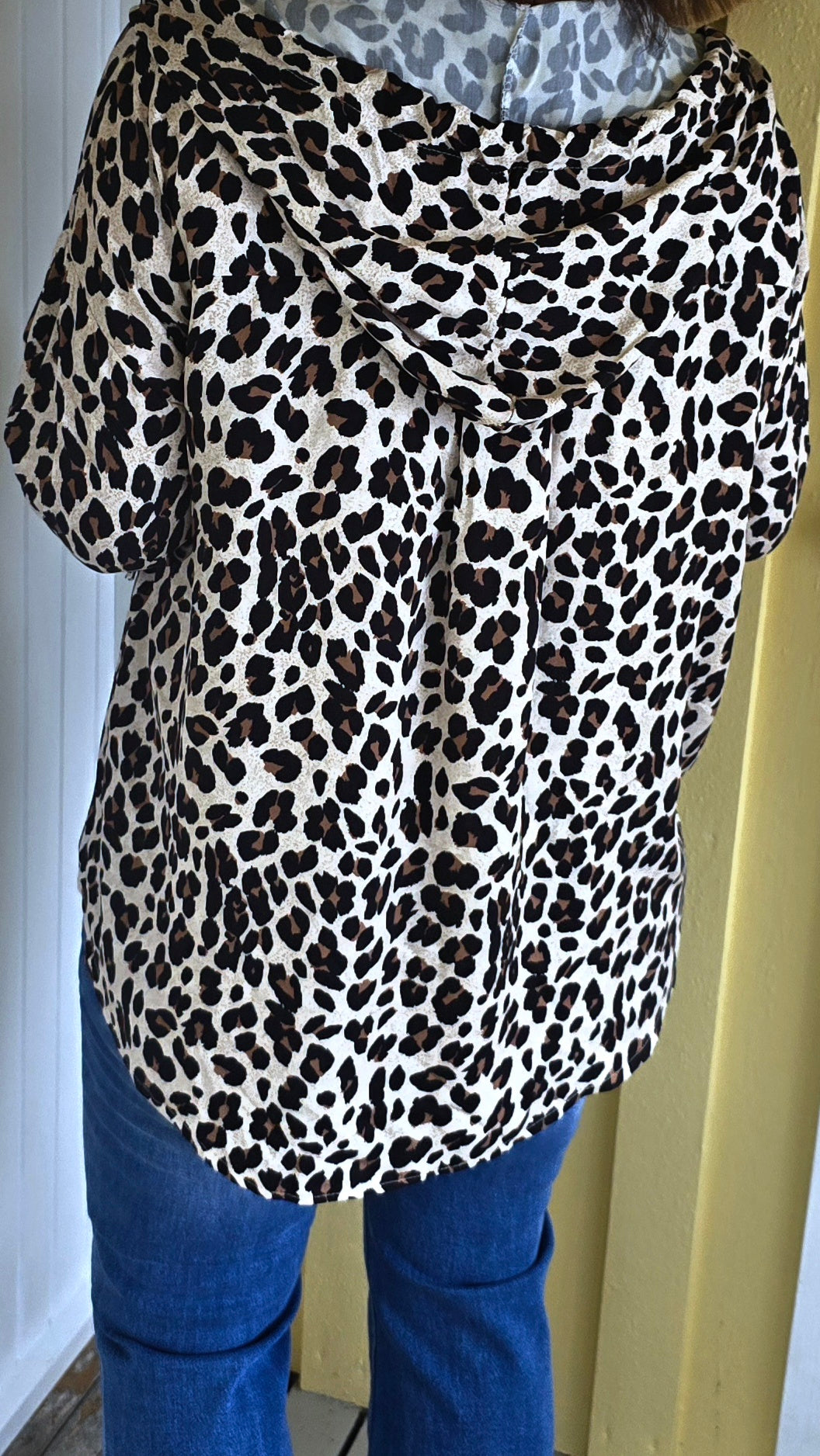 Bea leo hette bluse