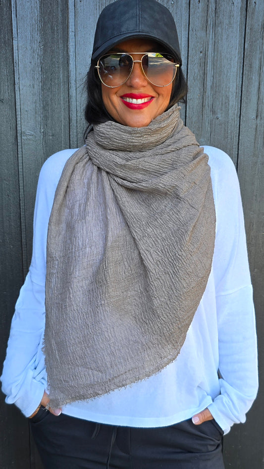 Nelly skjerf taupe