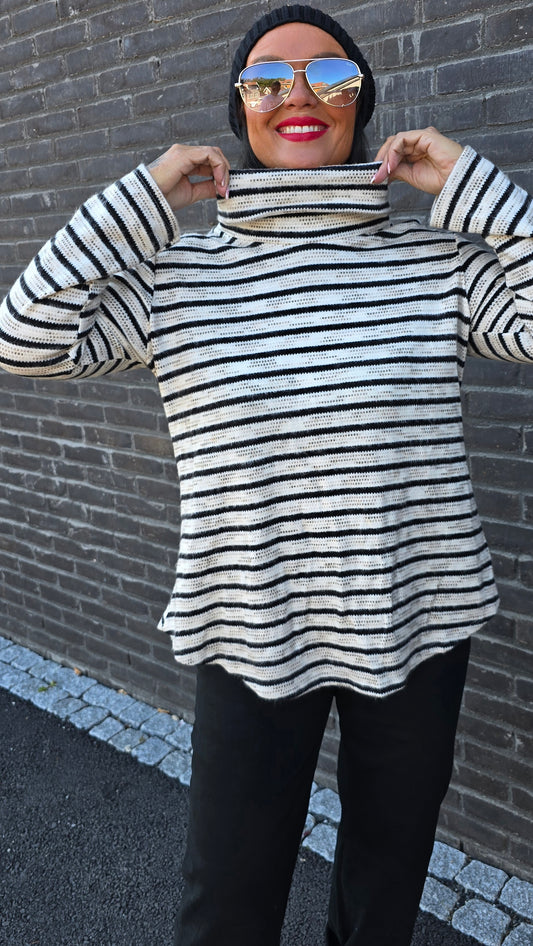 Annie turtleneck genser svart