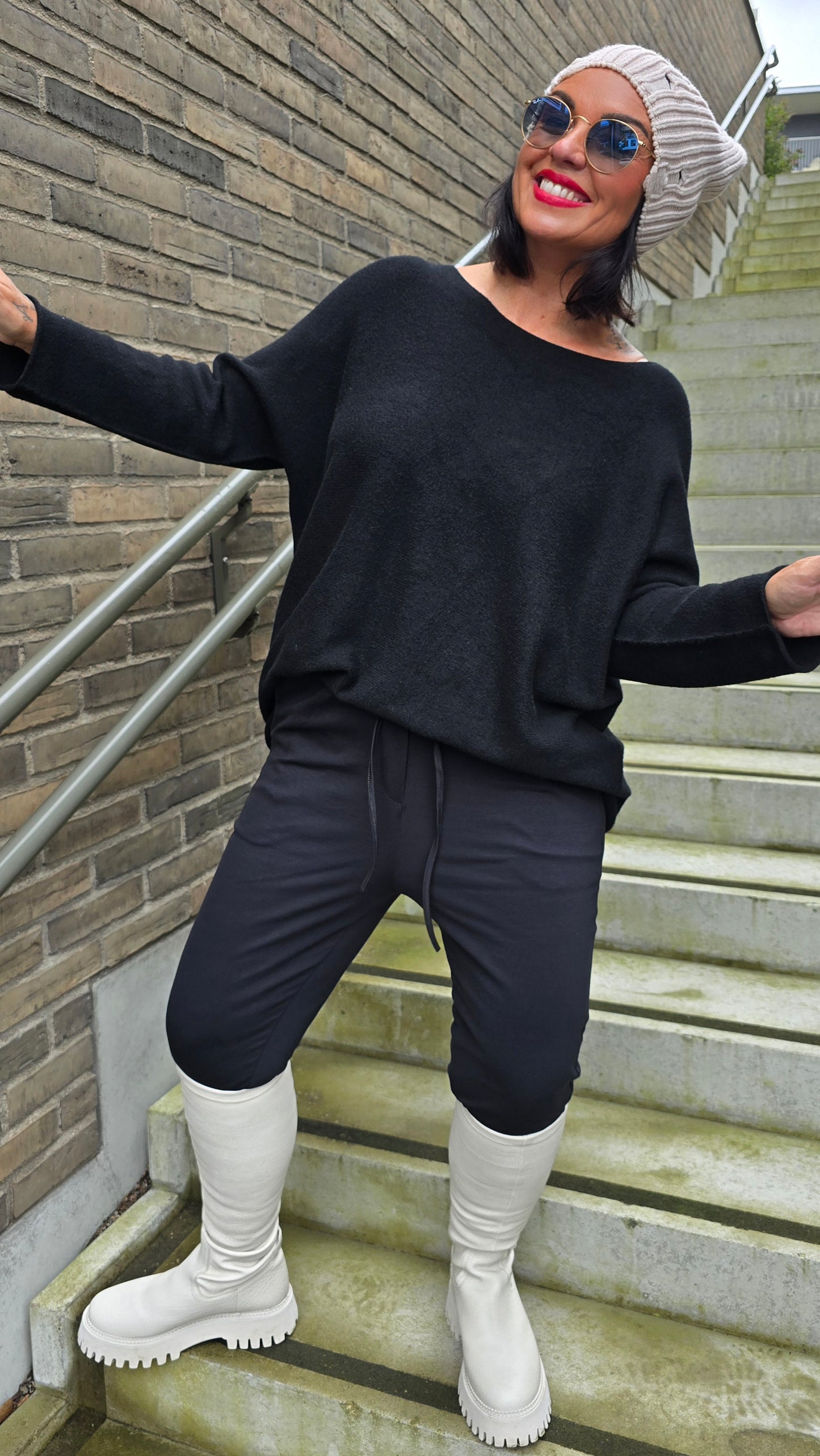 Sunniva genser svart