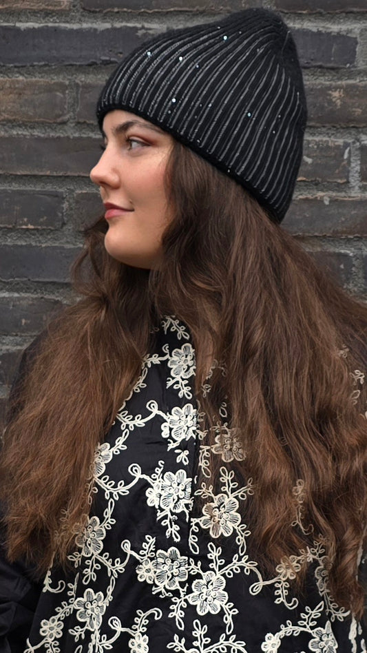 Connie Beanie Black