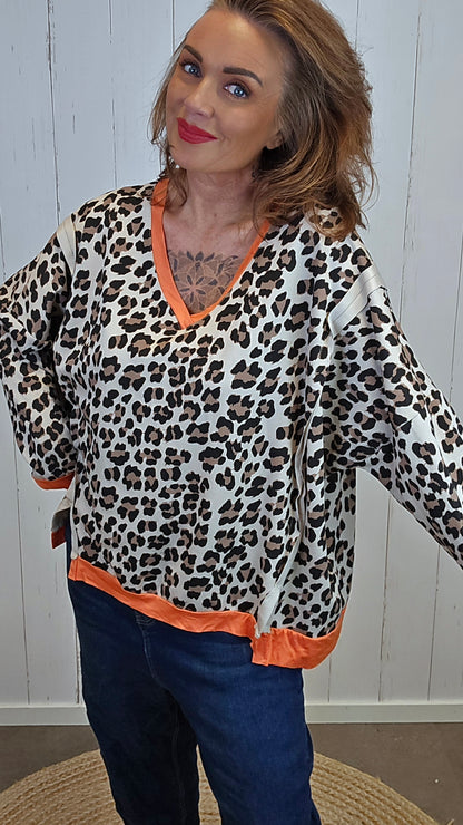 Celine leopardgenser oransje
