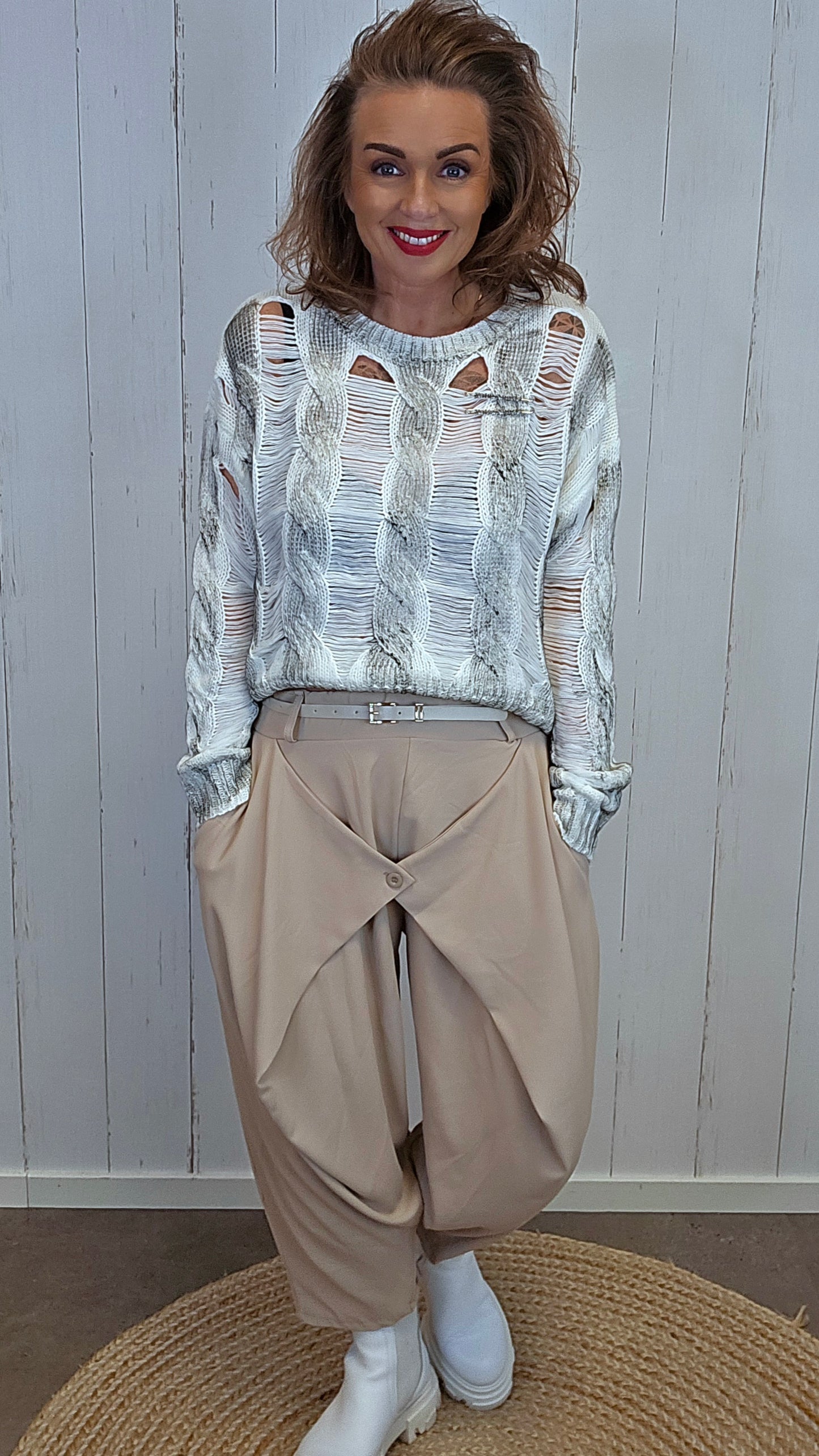 Sandy kort genser creme