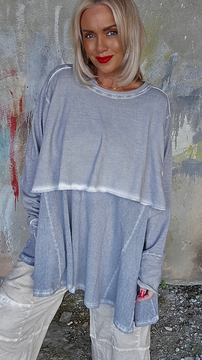 Wide extra short sweat cement