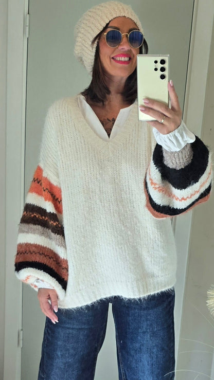 Camilla strikket genser med vide armer creme