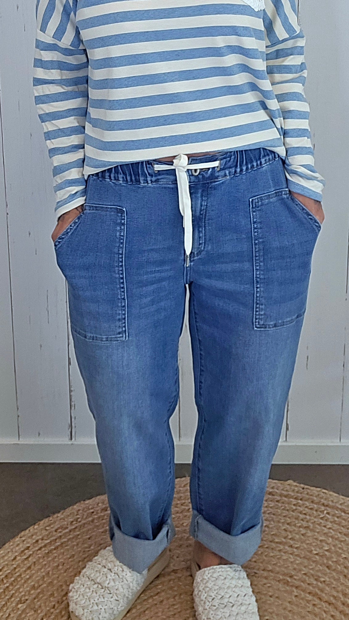 Bella Jeans med Strikk og knyting
