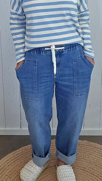 Bella Jeans med Strikk og knyting