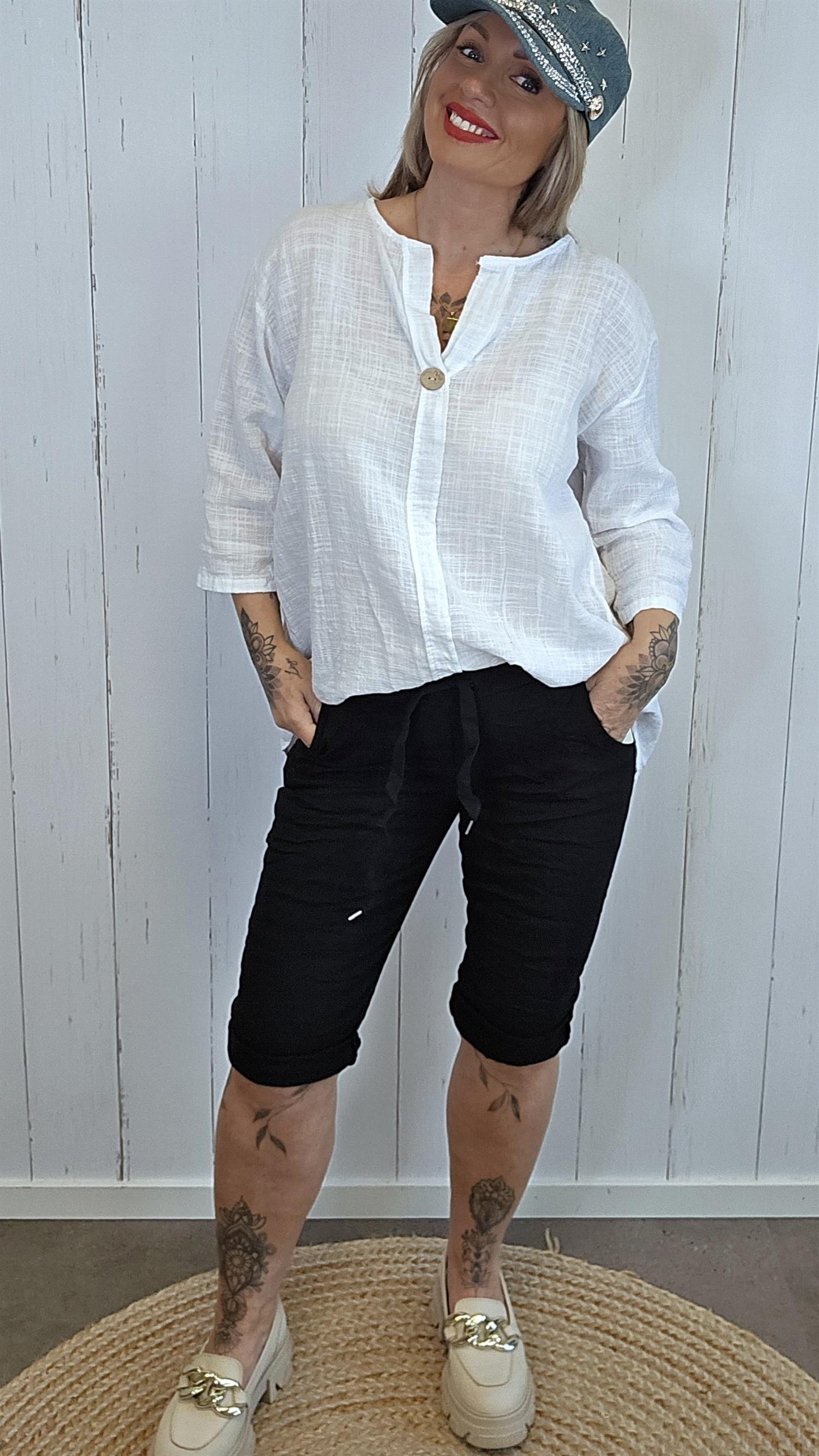 Tina svarte komfortshorts med stretch