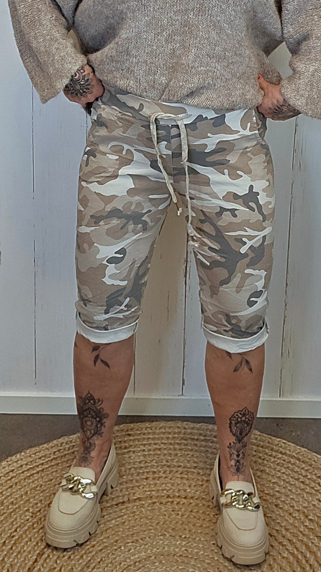 Amara shorts camo Beige