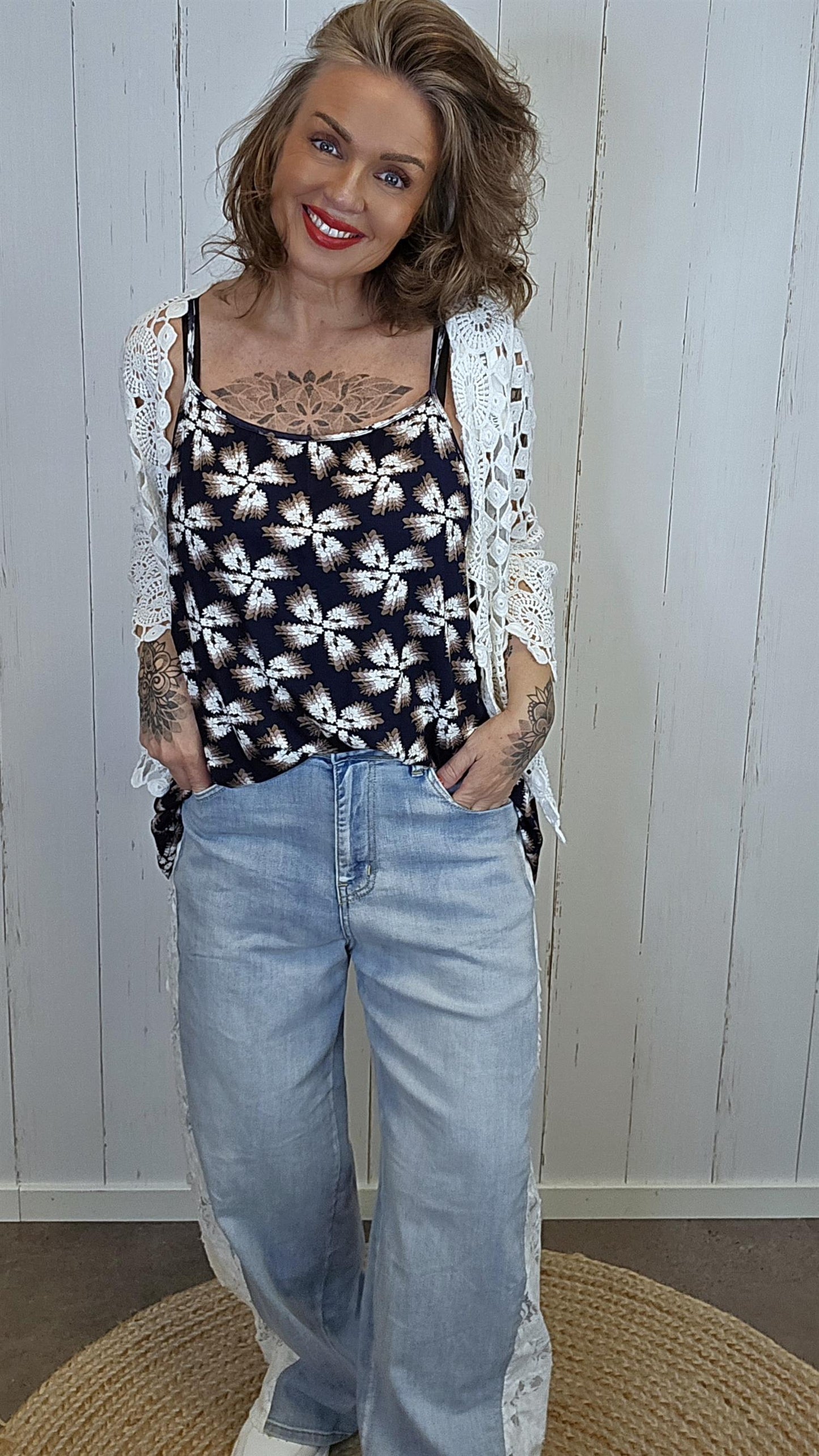 Klara singlet Blå med blomster