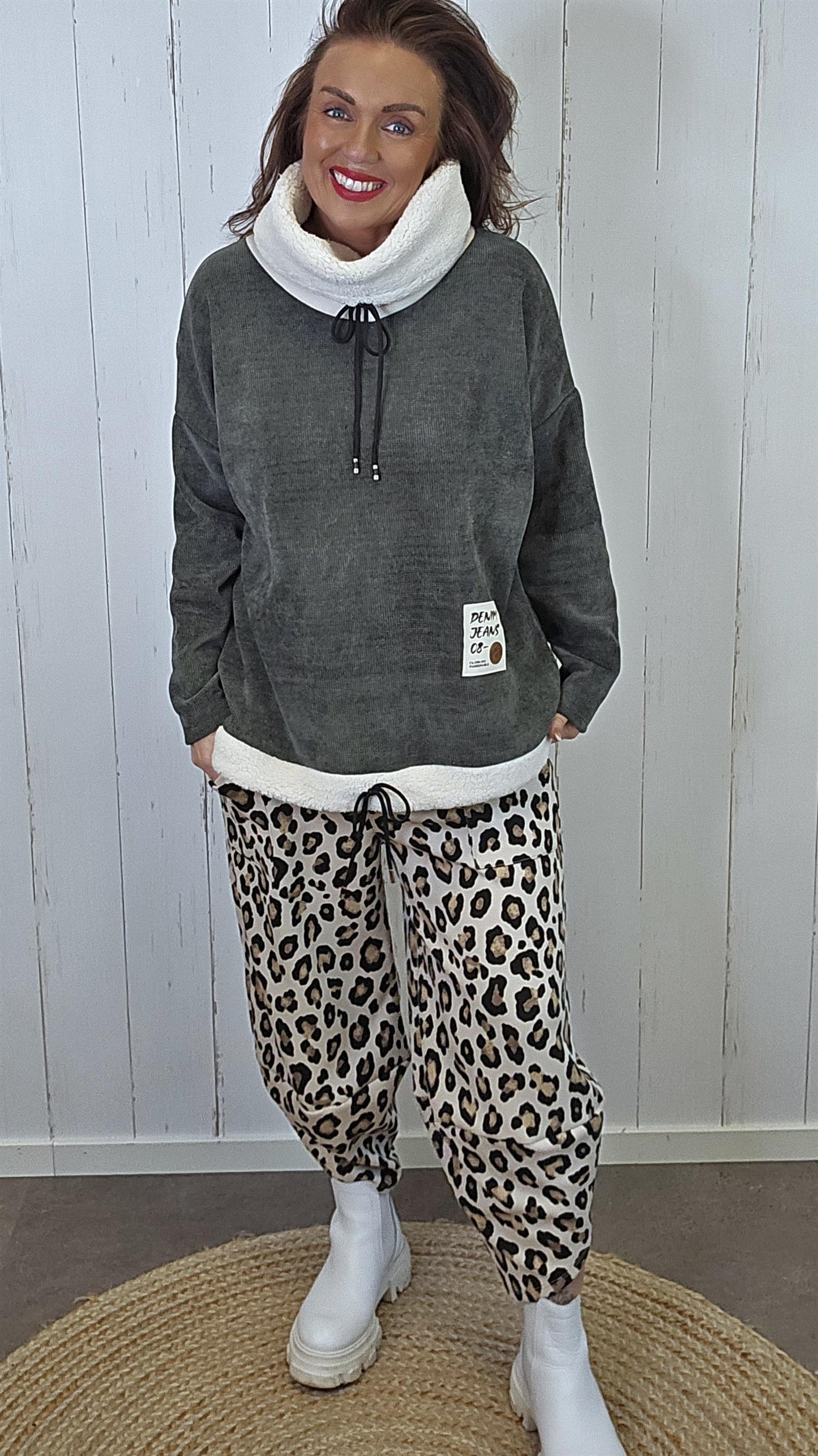 Siri Minicord genser Grønn