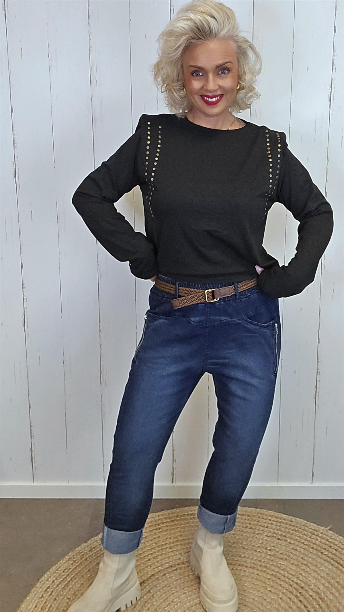 Wilma superstretch jeans med flettet belte